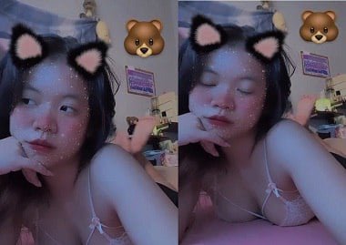 Quỳnh Trang là cô gái da trắng, dáng ngon